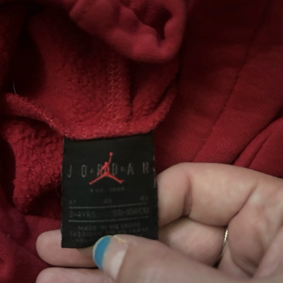 Toddler Jordan Grey Sweatpant Red Sweatshirt Set Size 4T - Picture 4 of 5